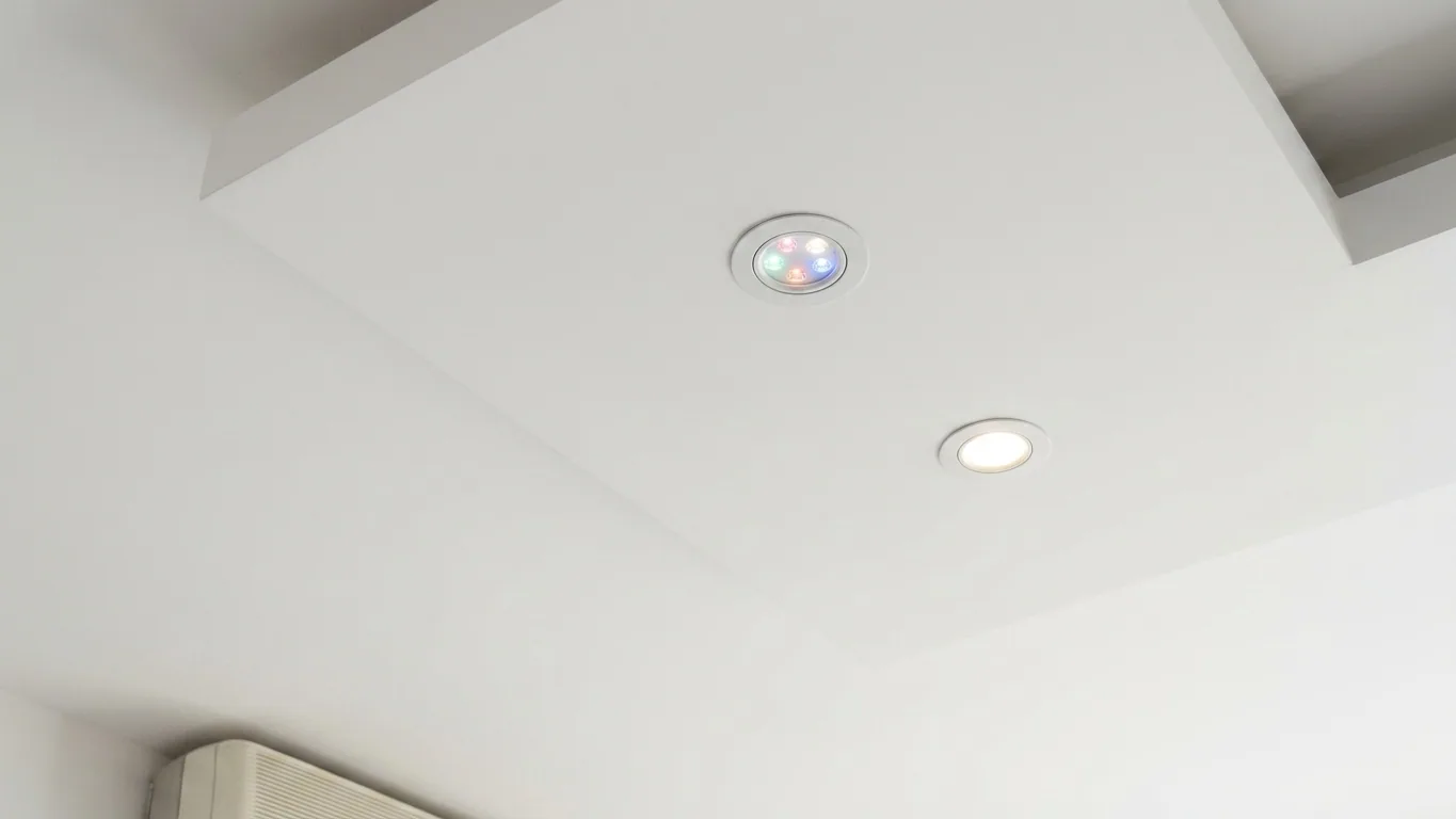 Électricien à Aubervilliers — après (chantier 2) Électricien à Aubervilliers — après (chantier 2)